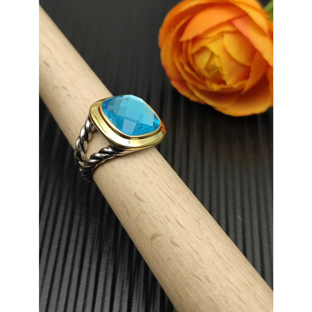 David Yurman two-tone square diamond and blue diamond ring - Picture 3 of 4